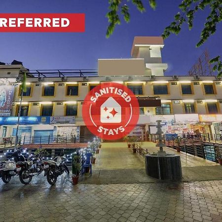 Capital O Hotel Samanvi International Belur  Екстериор снимка