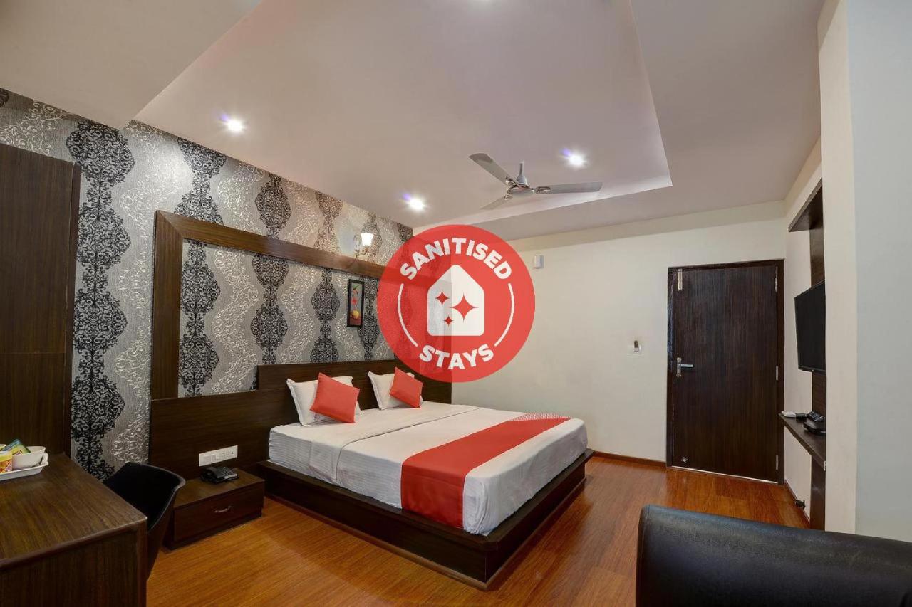 Capital O Hotel Samanvi International Belur  Екстериор снимка