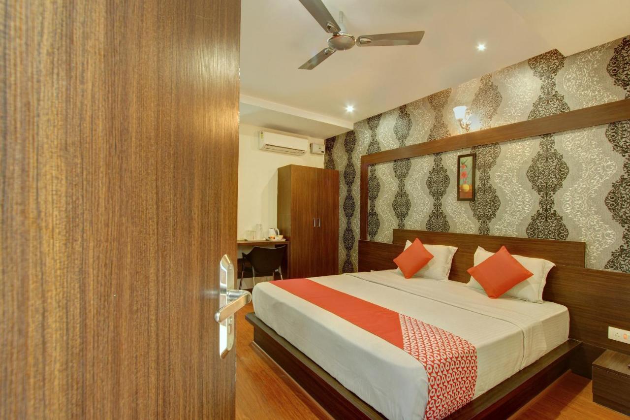Capital O Hotel Samanvi International Belur  Екстериор снимка